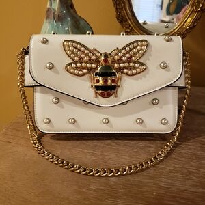 Golden Bee Rhinestone & Faux Pearl Embellished White Shoulder Bag w/ Gold Chain